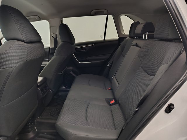 Used 2024 Toyota RAV4 LE AWD/4WD image 22