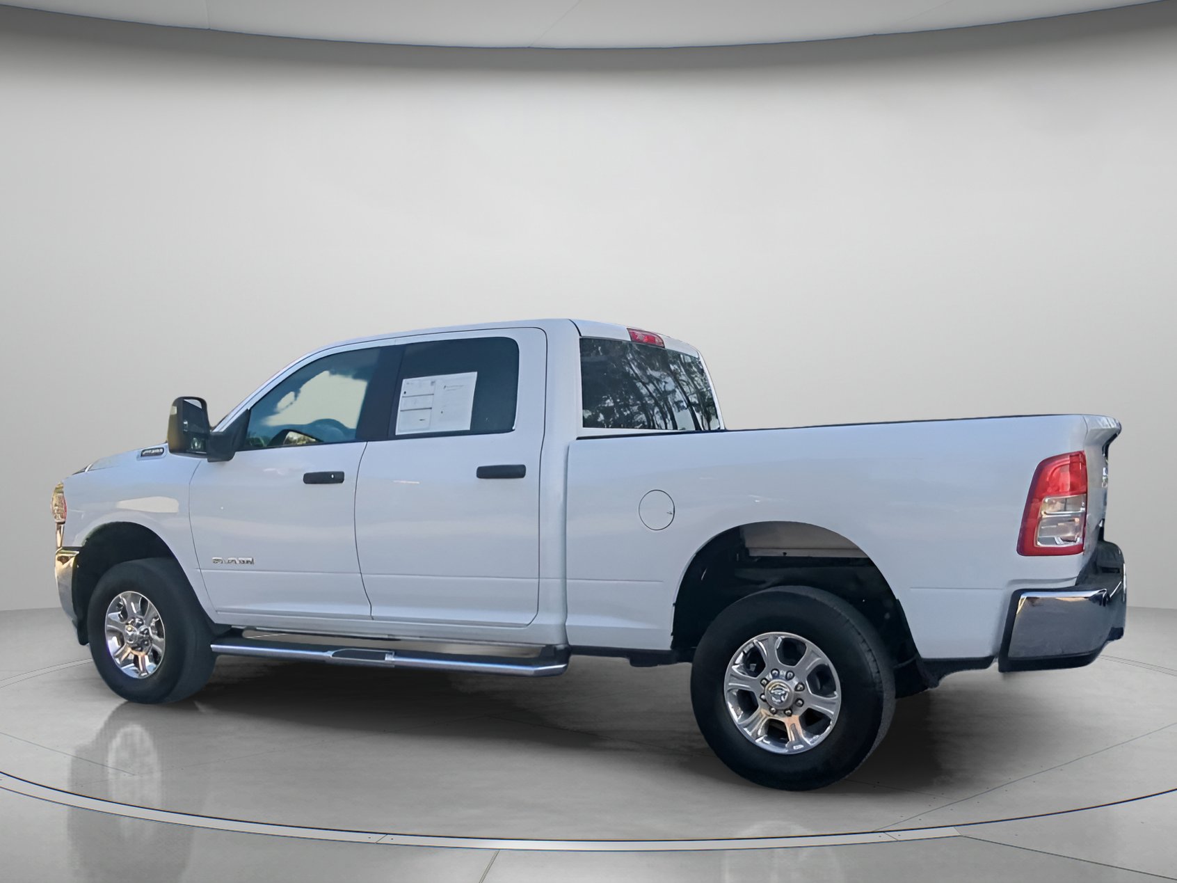 Used 2024 RAM 2500 Big Horn AWD/4WD image 18
