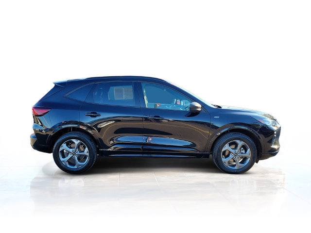 Certified 2024 Ford Escape ST-Line w/ Tech Pack #1 AWD/4WD image 8