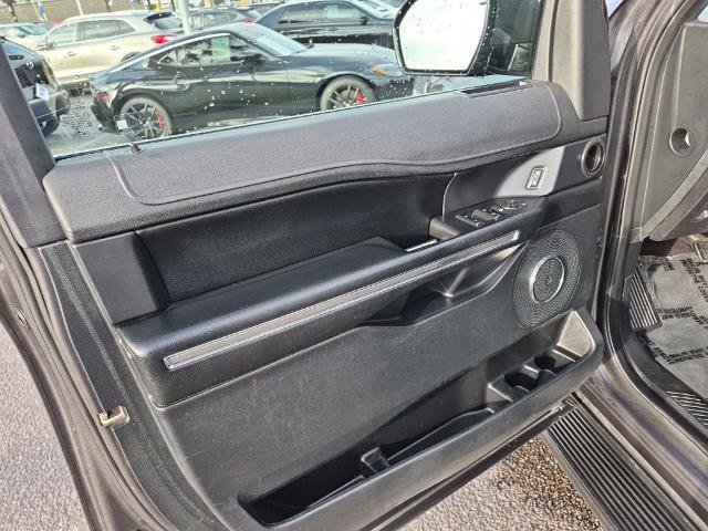 Certified 2021 Ford Expedition XLT RWD image 9