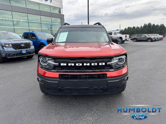 Certified 2022 Ford Bronco Sport Outer Banks w/ Tech Package AWD/4WD image 2