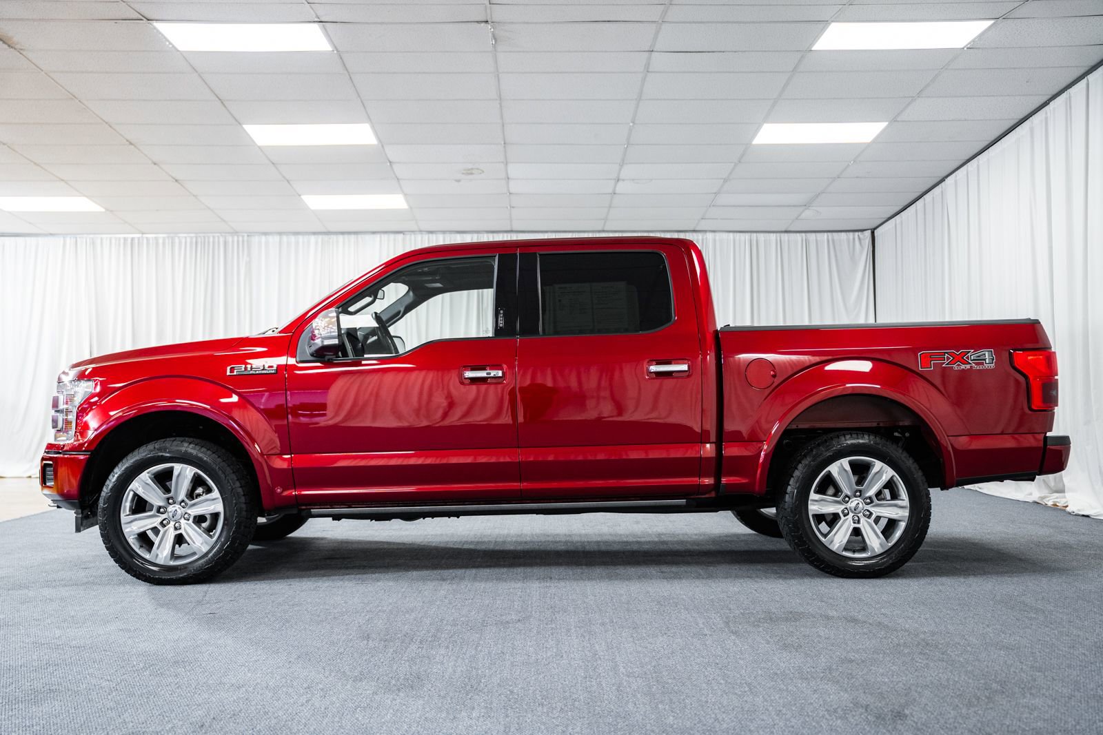 Certified 2018 Ford F150 Platinum w/ Equipment Group 701A Luxury image 5
