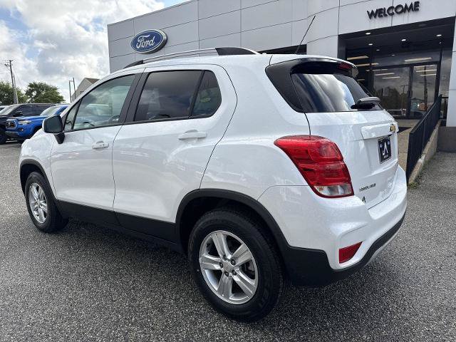 Used 2022 Chevrolet Trax LT w/ LT Convenience Package AWD/4WD image 12