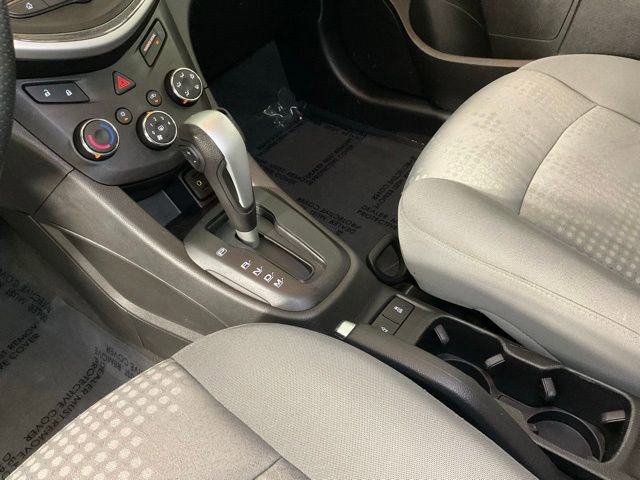 Used 2020 Chevrolet Sonic LT image 18