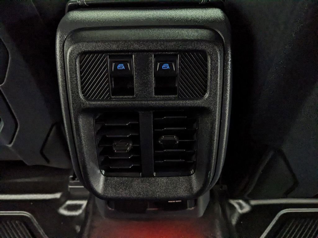 Certified 2025 Ford Bronco Badlands AWD/4WD image 71