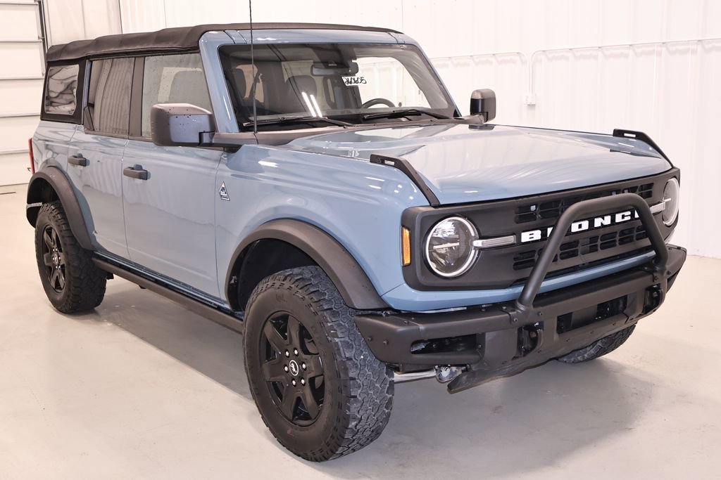 Certified 2022 Ford Bronco Black Diamond AWD/4WD image 4