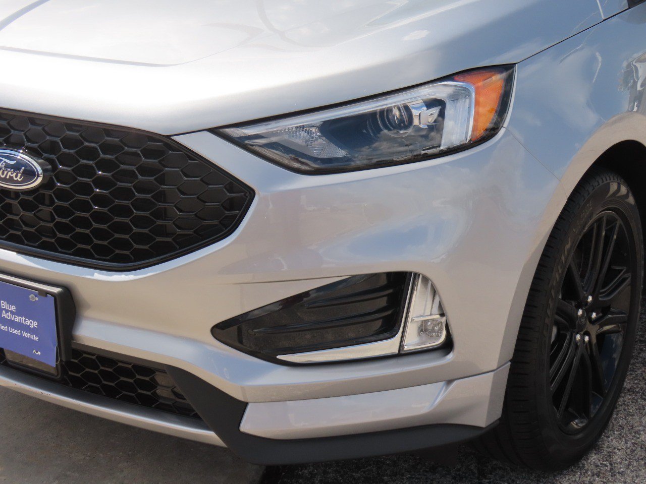 Certified 2023 Ford Edge ST-Line AWD/4WD image 3