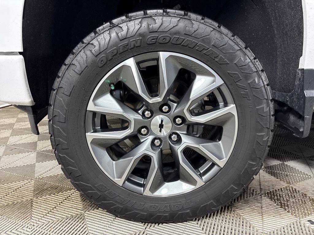 Used 2024 Chevrolet Silverado 1500 RST w/ RST All Star Premium Package AWD/4WD image 12