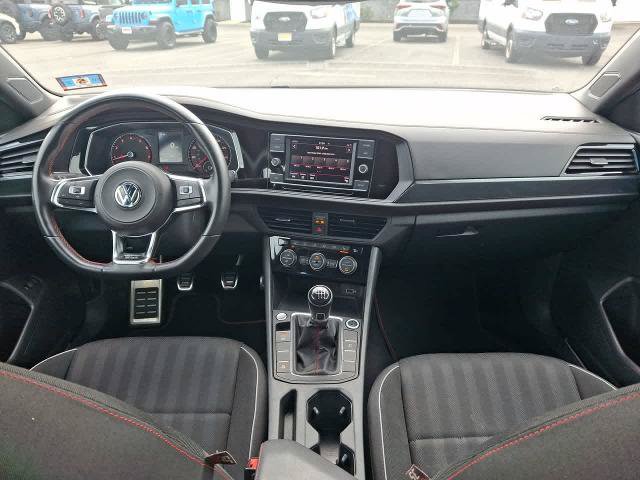 Used 2019 Volkswagen Jetta GLI FWD image 7