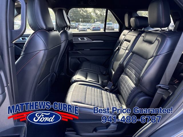 Certified 2025 Ford Explorer ST-Line w/ ST-Line Street Pack AWD/4WD image 12