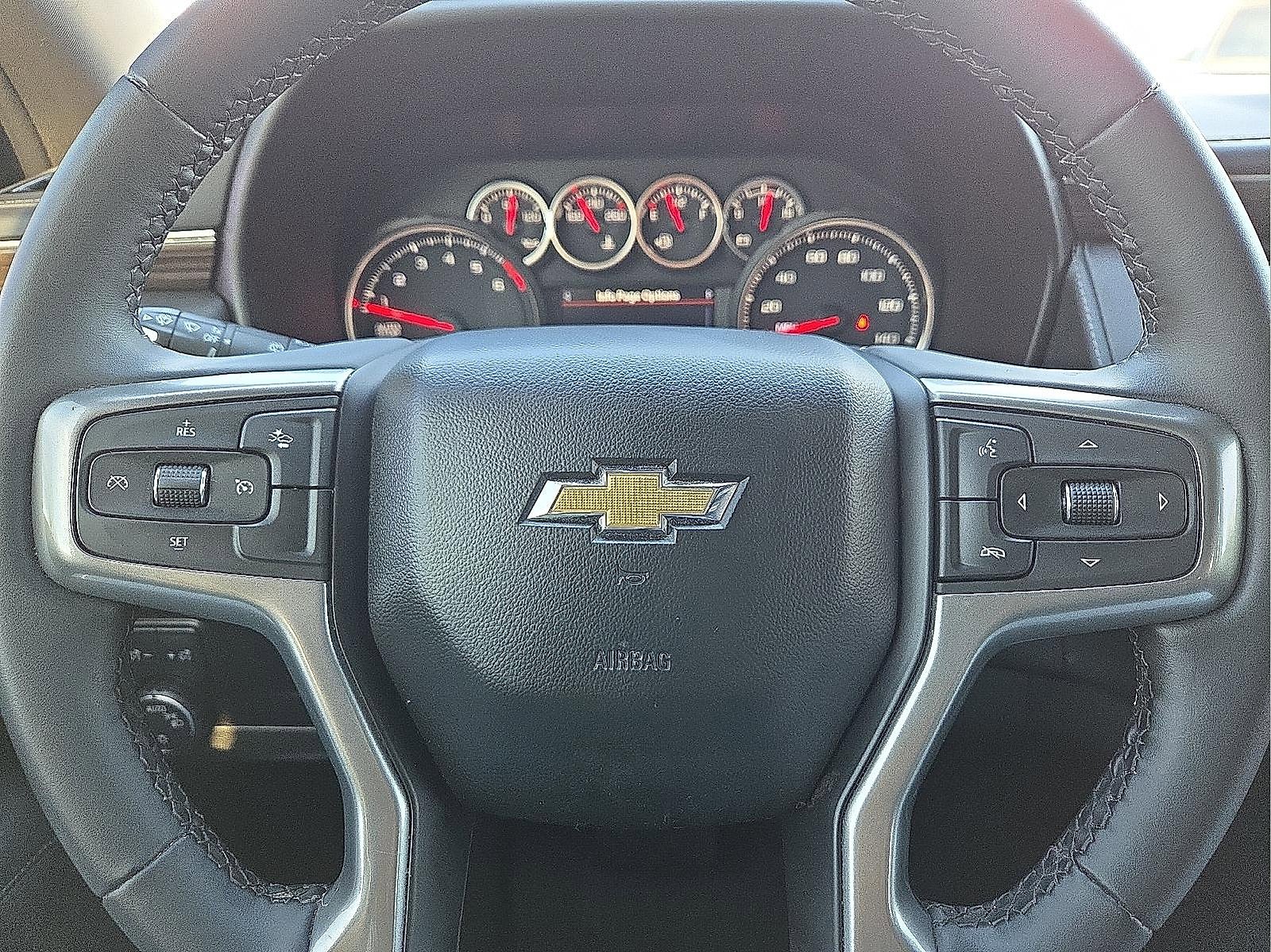 Used 2024 Chevrolet Suburban LS image 24