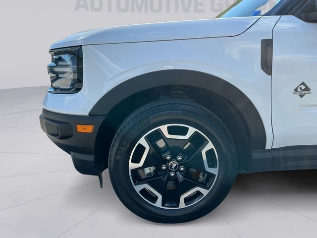 Certified 2023 Ford Bronco Sport Outer Banks w/ Tech Package AWD/4WD image 9