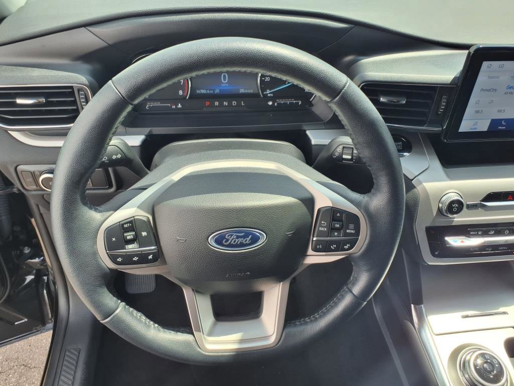 Certified 2023 Ford Explorer XLT w/ Equipment Group 202A image 15