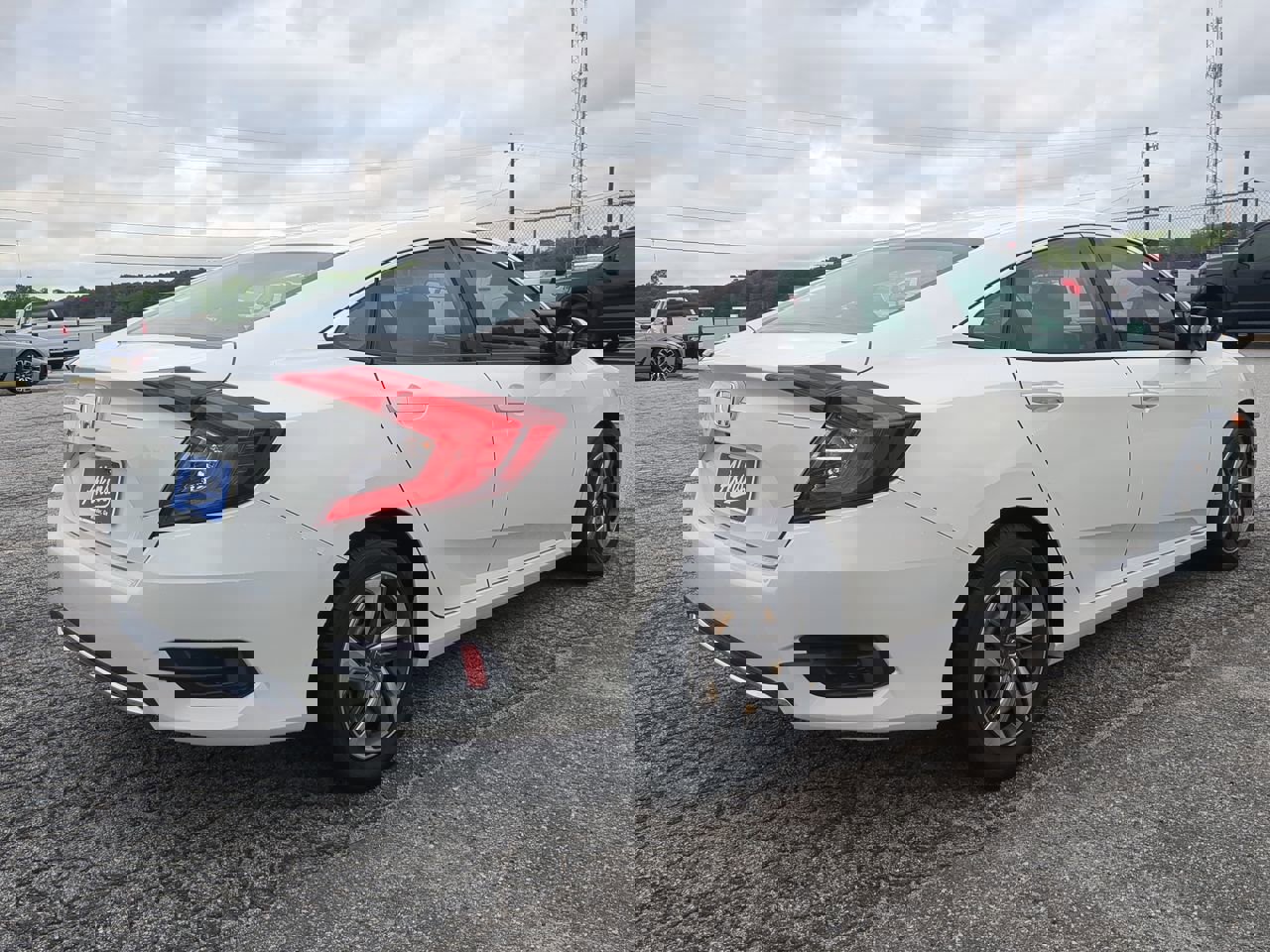 Used 2019 Honda Civic LX image 3