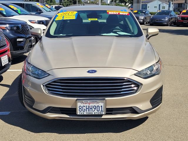 Certified 2019 Ford Fusion SE FWD image 2