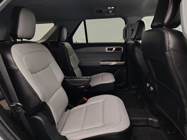 Certified 2021 Ford Explorer XLT w/ Equipment Group 202A AWD/4WD image 26