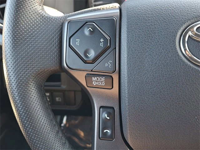 Used 2018 Toyota Tacoma TRD Off-Road image 20