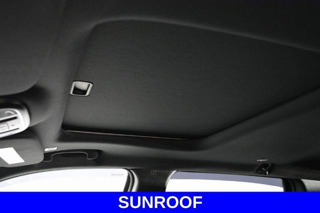 Used 2021 Jeep Grand Cherokee Limited AWD/4WD image 12