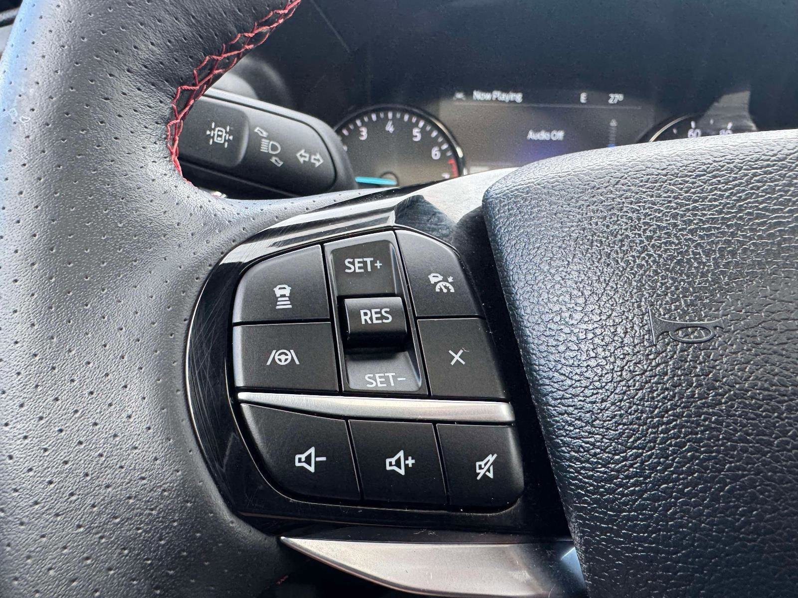 Certified 2023 Ford Explorer ST-Line w/ Class IV Trailer Tow Package image 26