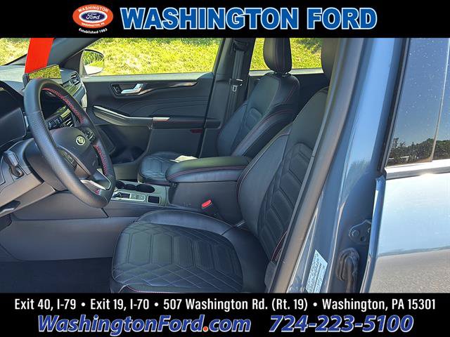 Certified 2024 Ford Escape ST-Line Elite w/ Premium Technology Package AWD/4WD image 11