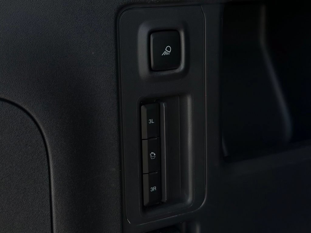Certified 2025 Ford Expedition Active AWD/4WD image 22