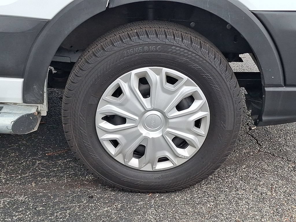 Certified 2025 Ford Transit 250 Low Roof w/ Exterior Upgrade Package RWD image 11