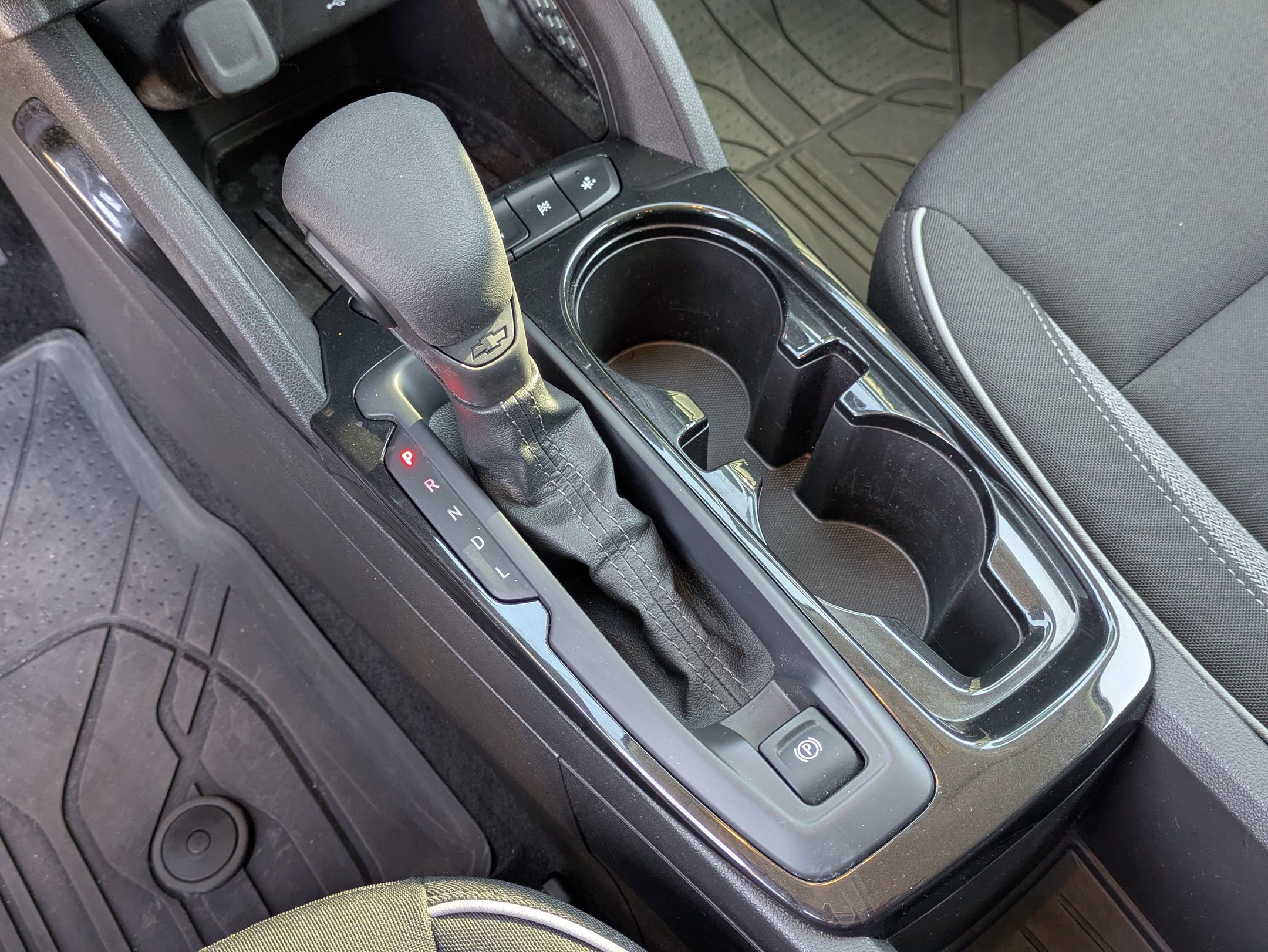 Used 2025 Chevrolet TrailBlazer LT w/ Driver Confidence Package image 26