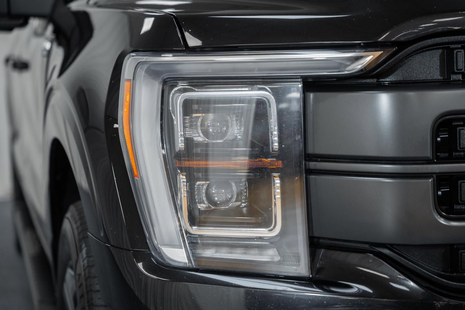 Certified 2023 Ford F150 Lariat w/ Equipment Group 502A High image 15