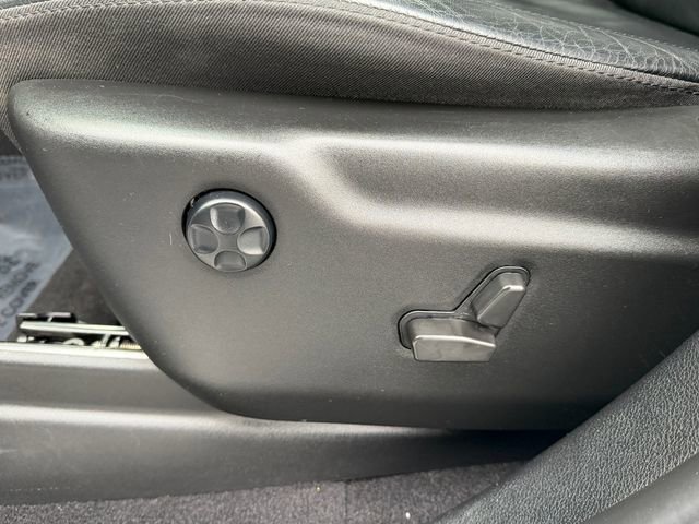 Used 2021 Jeep Grand Cherokee Limited AWD/4WD image 15