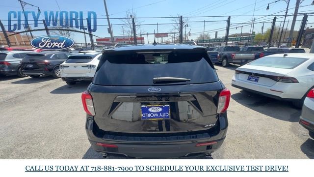 Certified 2023 Ford Explorer ST-Line image 3