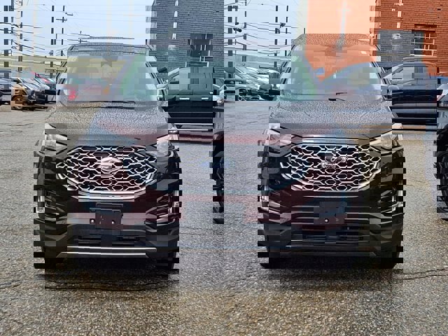 Certified 2024 Ford Edge SEL w/ Convenience Package image 4
