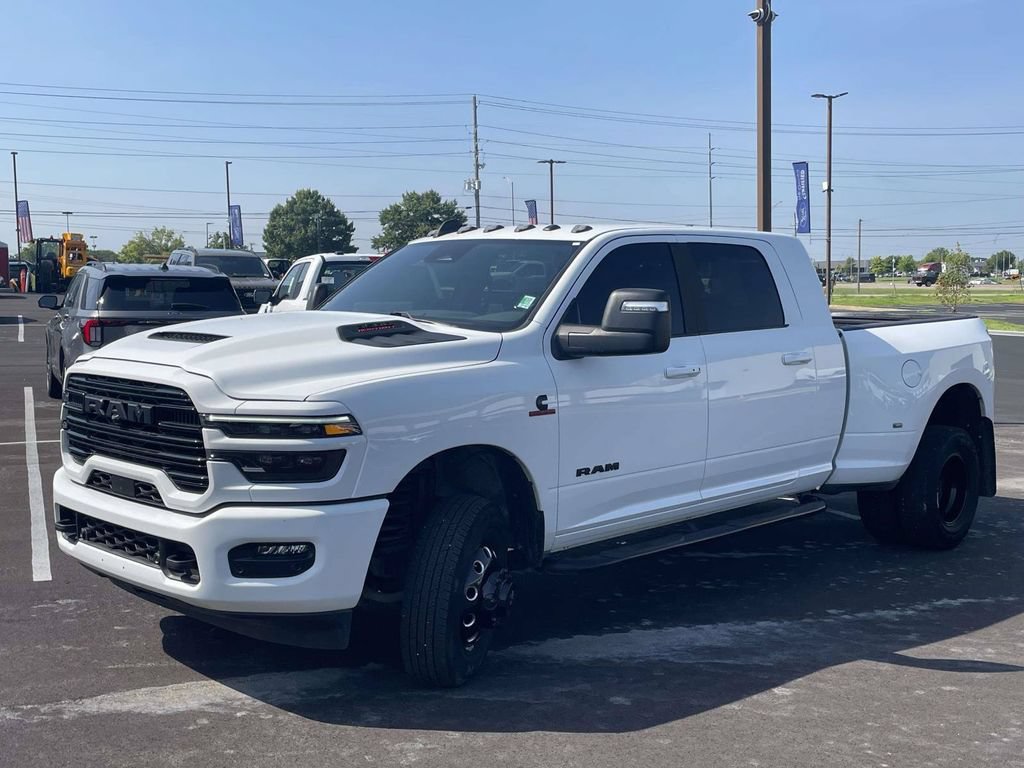 Used 2025 RAM 3500 Laramie w/ Night Edition AWD/4WD image 7