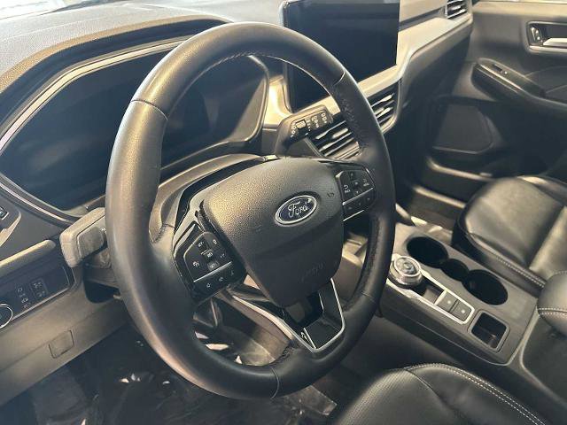 Certified 2024 Ford Escape Platinum image 9