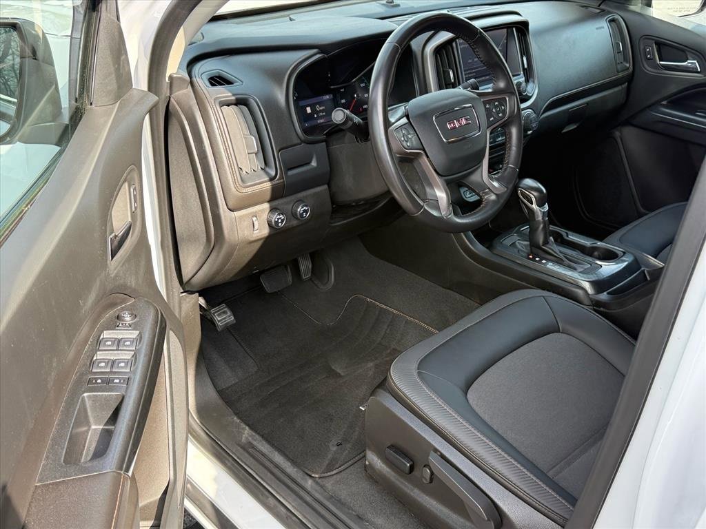 Used 2022 GMC Canyon AT4 w/ Trailering Package image 10