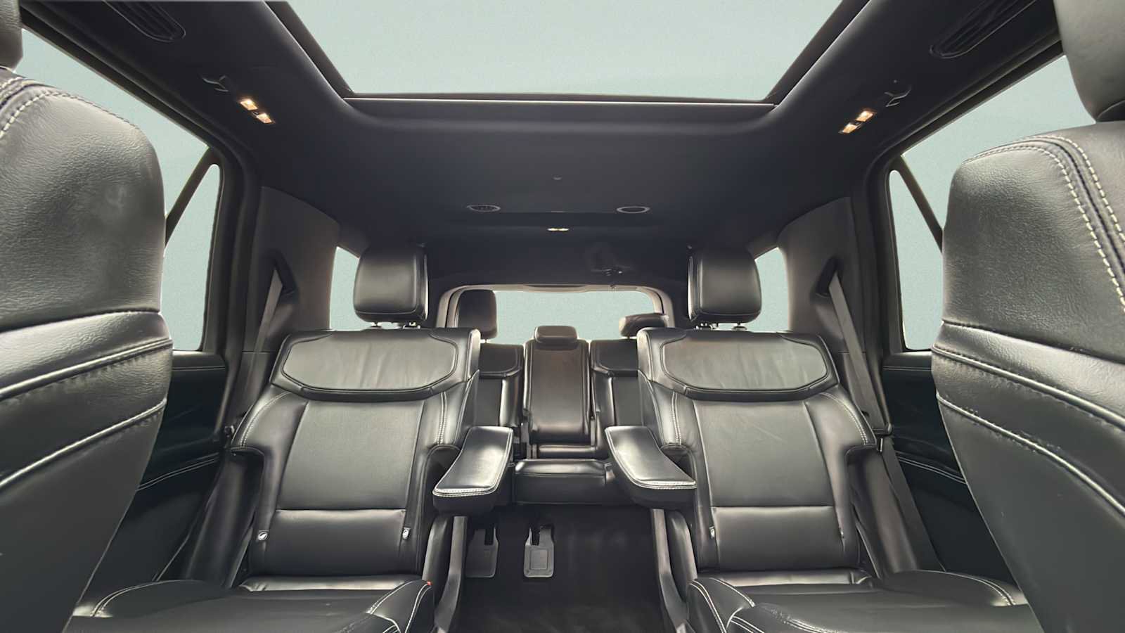 Certified 2025 Ford Expedition Platinum w/ Stealth Performance Package image 30