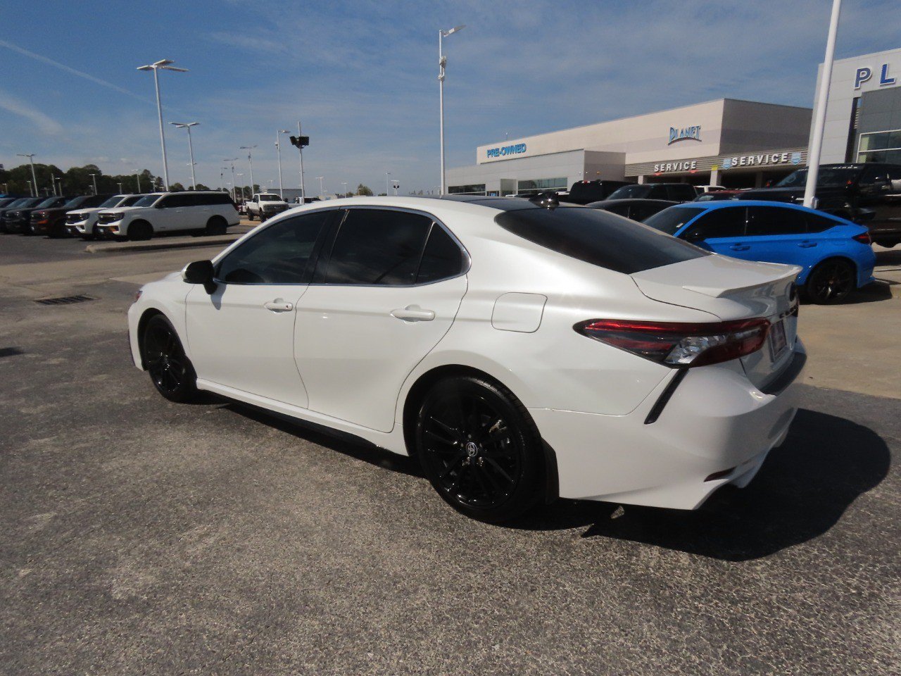 Used 2024 Toyota Camry XSE FWD image 13