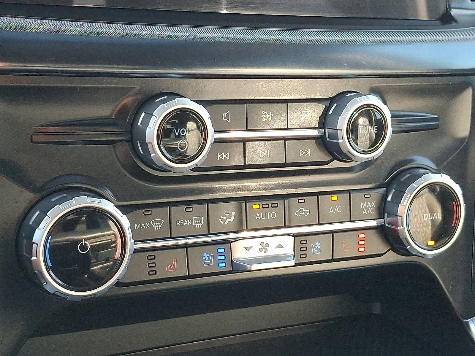 Certified 2023 Ford F150 Limited AWD/4WD image 16