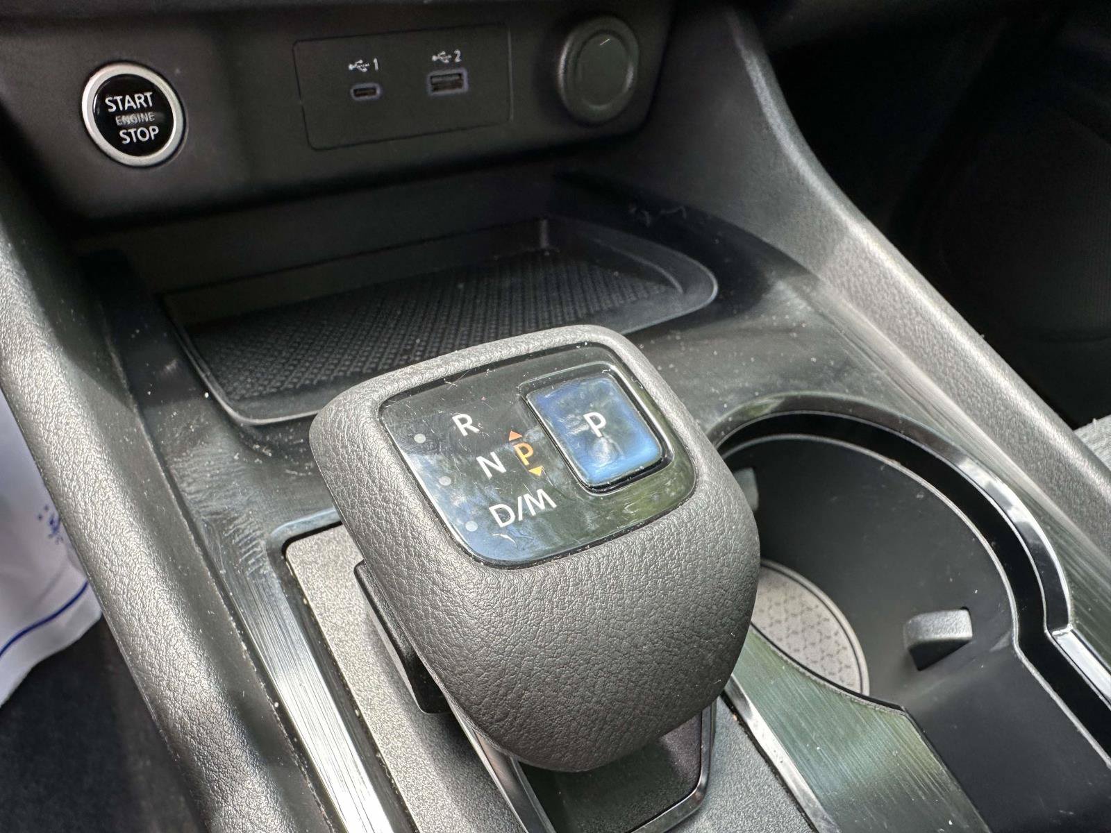 Used 2022 Nissan Rogue SV AWD/4WD image 23