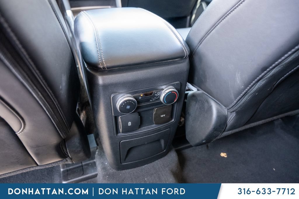 Certified 2022 Ford Explorer XLT w/ Equipment Group 202A AWD/4WD image 22