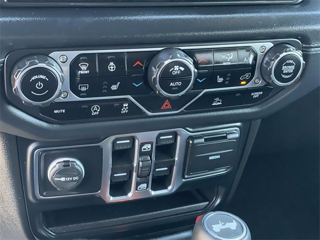 Used 2024 Jeep Wrangler Sahara w/ Technology Group image 17