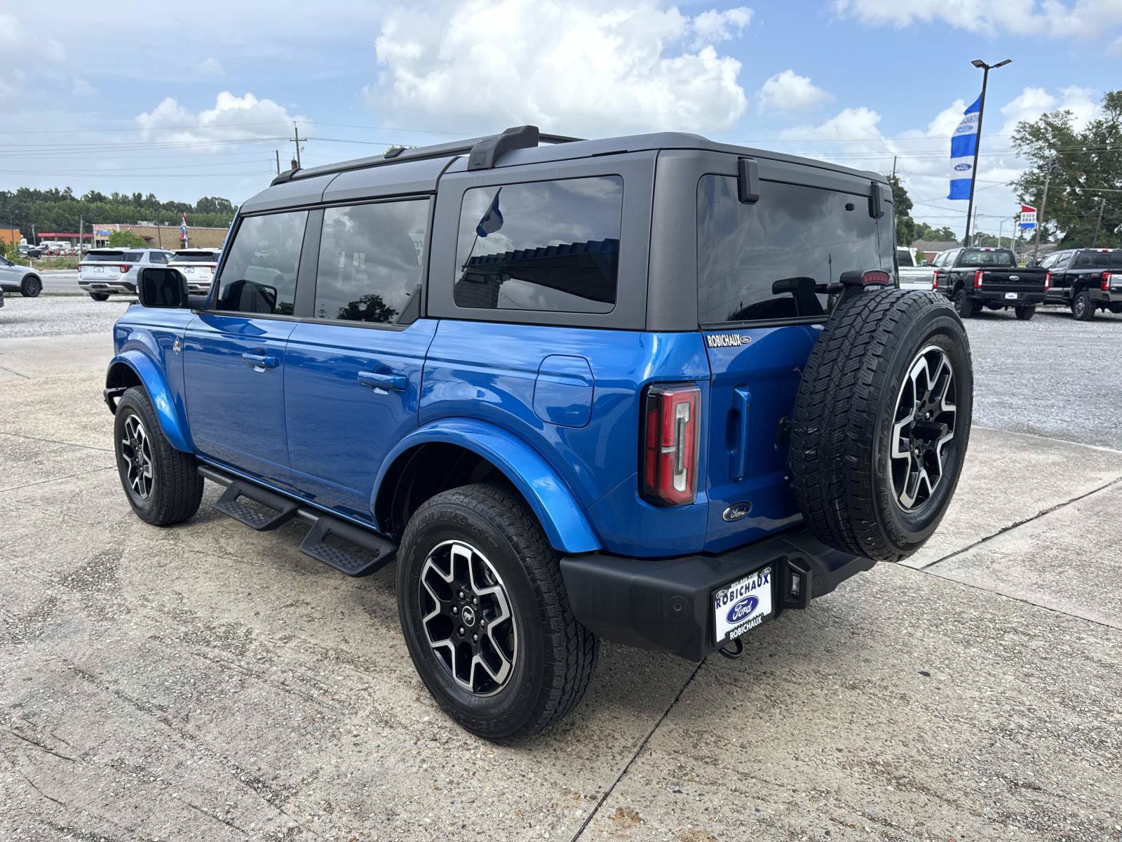 Certified 2024 Ford Bronco Outer Banks AWD/4WD image 5