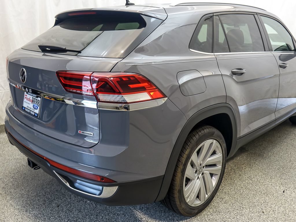 Used 2021 Volkswagen Atlas Cross Sport SE AWD/4WD image 7