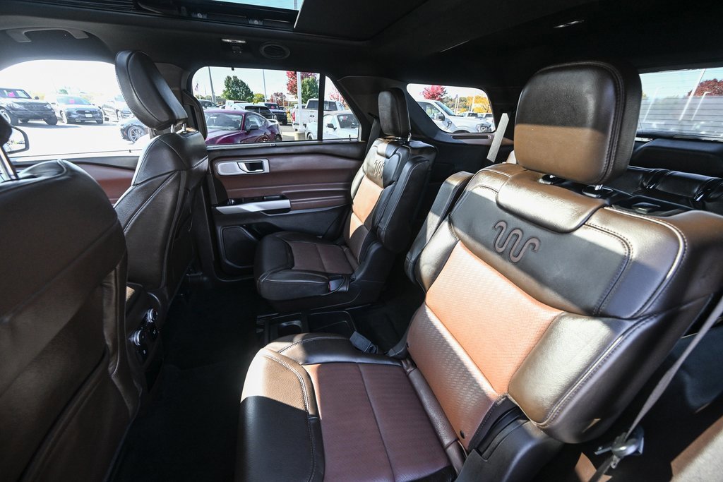 Certified 2021 Ford Explorer King Ranch w/ Premium Technology Package image 24