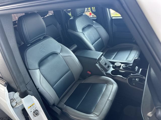 Certified 2021 Ford Bronco Outer Banks w/ Sasquatch Package AWD/4WD image 26