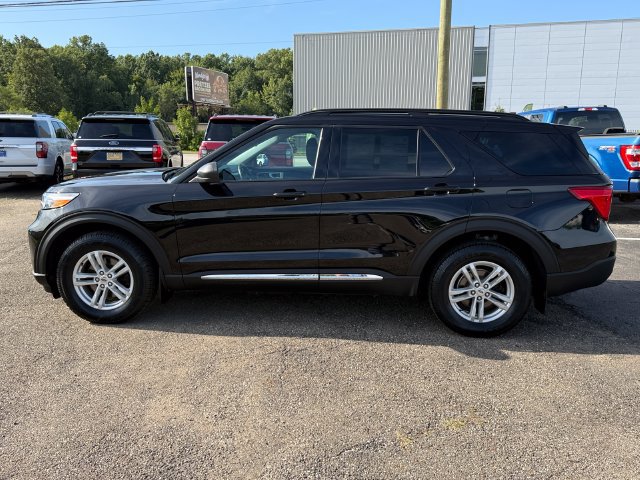 Certified 2023 Ford Explorer XLT w/ Class IV Trailer Tow Package AWD/4WD image 8