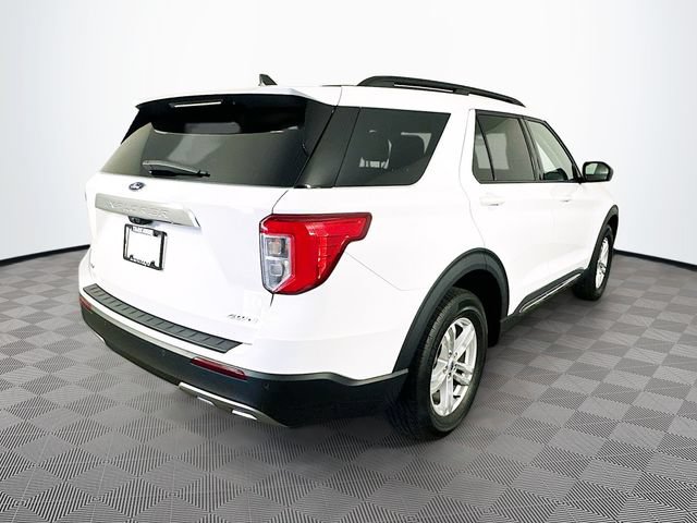 Certified 2023 Ford Explorer XLT w/ Equipment Group 202A AWD/4WD image 11