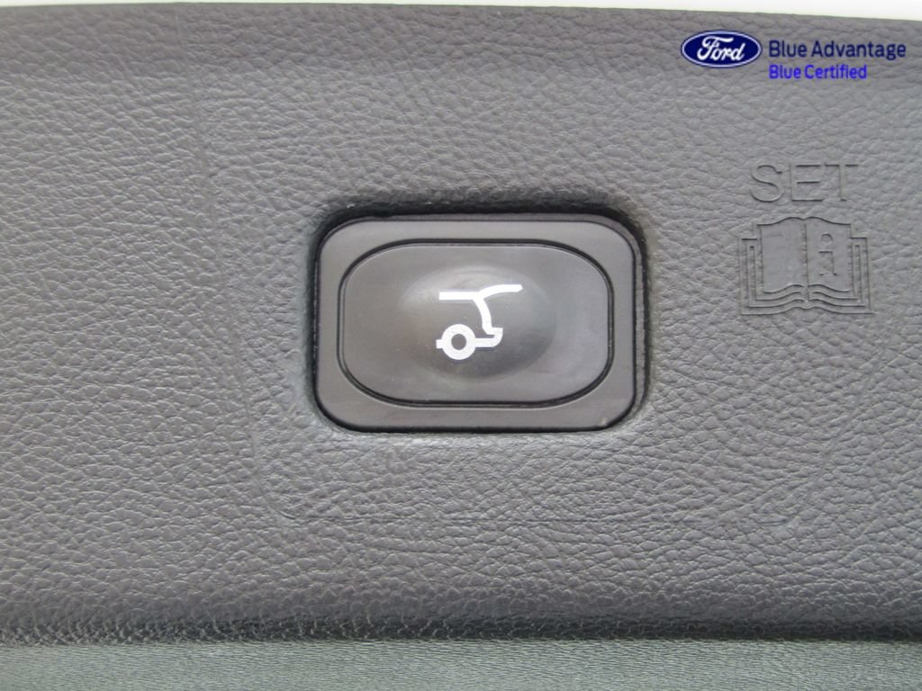 Certified 2024 Ford Edge SEL w/ Sport Appearance Package AWD/4WD image 27