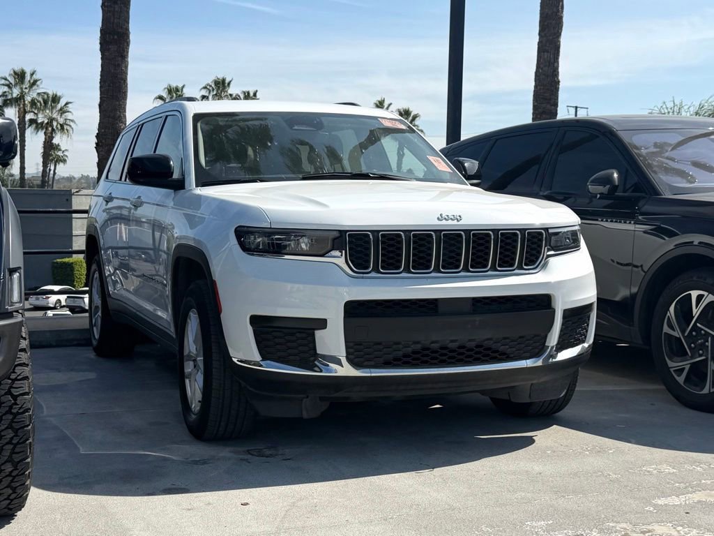 Used 2022 Jeep Grand Cherokee L Laredo w/ Luxury Tech Group I image 1