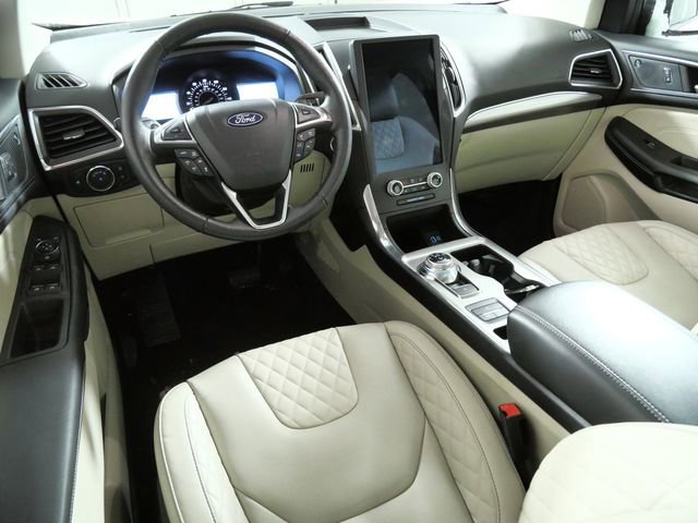 Certified 2024 Ford Edge Titanium w/ Titanium Elite Package image 8