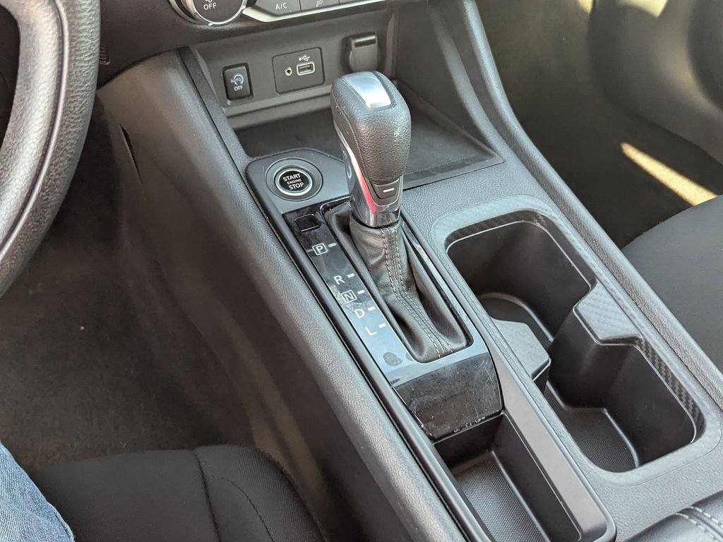 Used 2024 Nissan Sentra S image 25